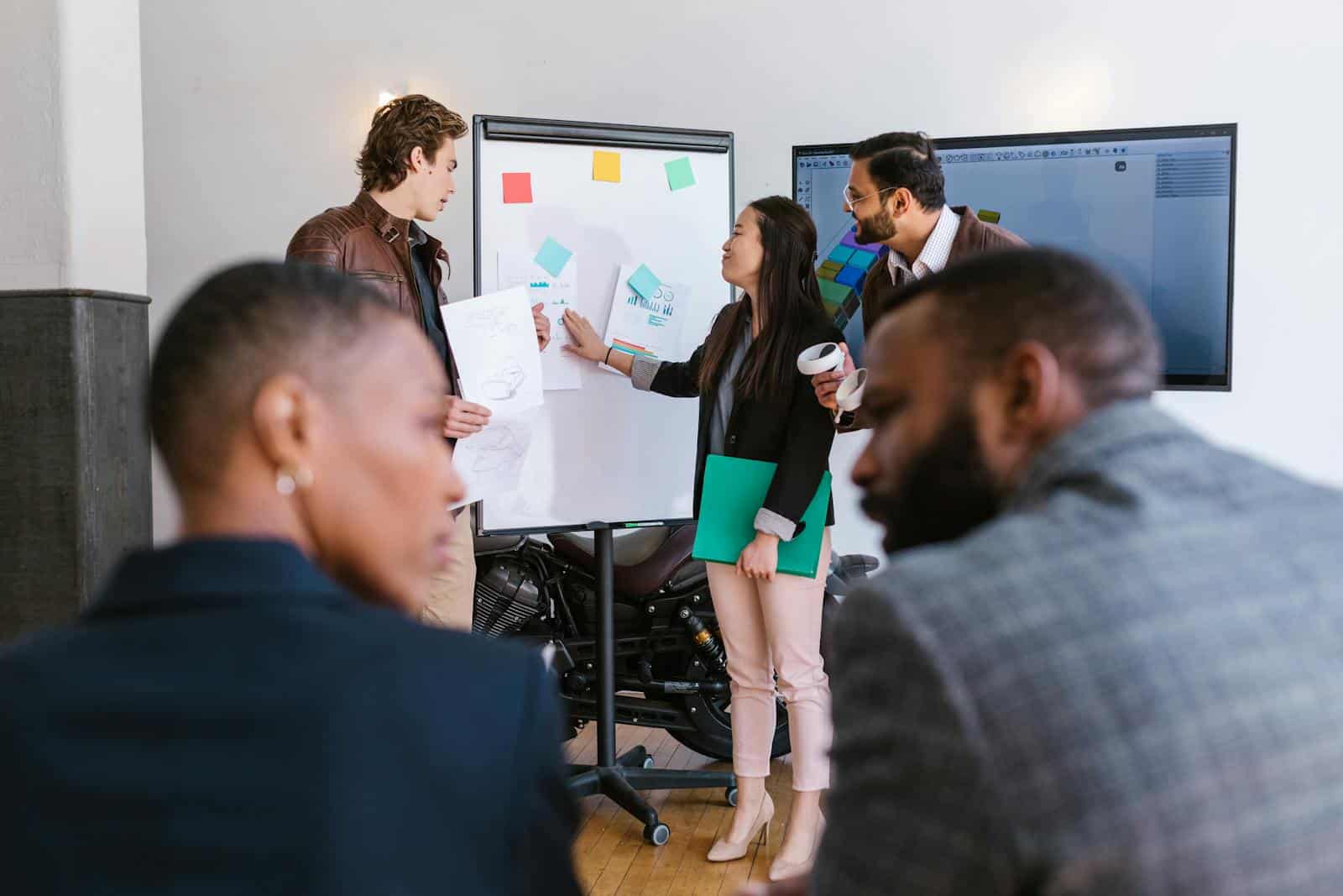 people at a networking event